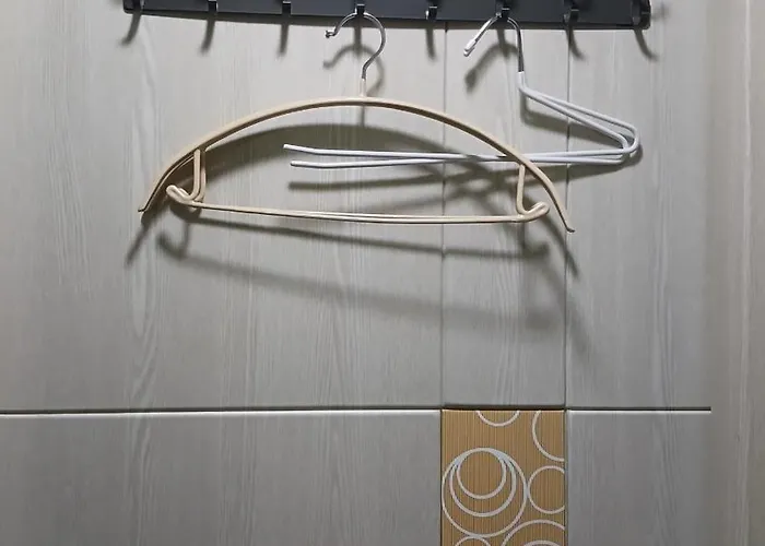Bed & Breakfast Seoul, Shillim Station 3mins, Airport Bus 3mins, Gangnam Hongik Unv' 15mins, Seongsu 40mins
